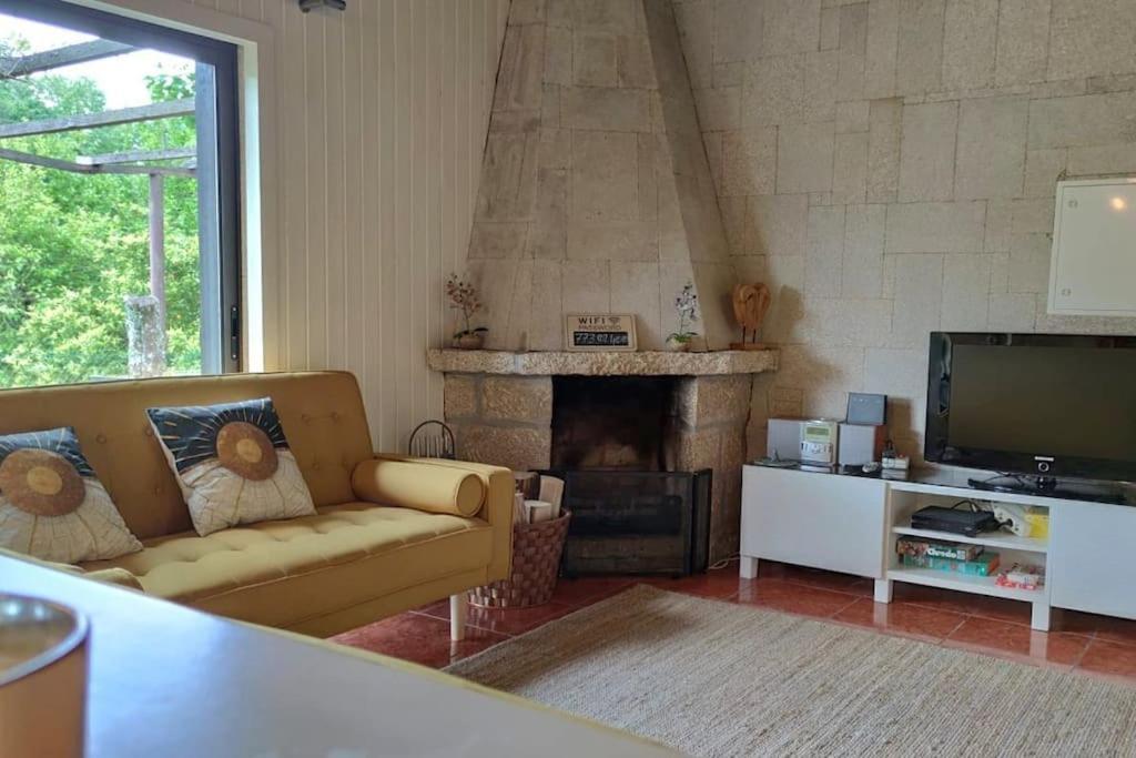 Pool House Au Coeur Du Geres A Rio Caldo Villa Eksteriør billede