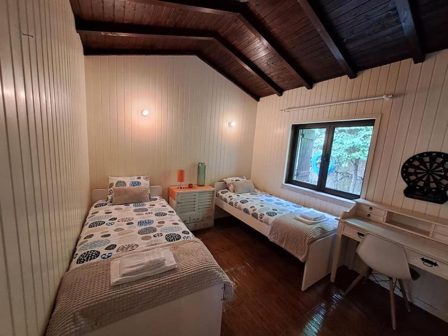 Pool House Au Coeur Du Geres A Rio Caldo Villa Eksteriør billede