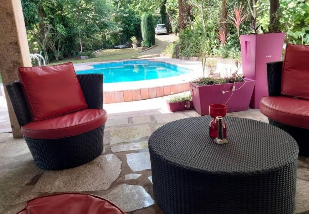 Pool House Au Coeur Du Geres A Rio Caldo Villa Eksteriør billede