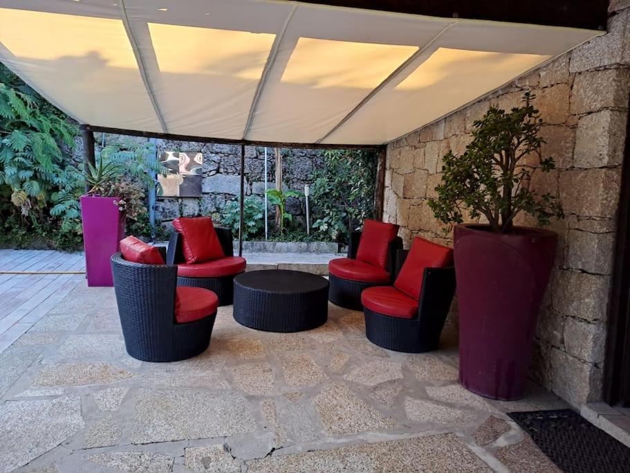 Pool House Au Coeur Du Geres A Rio Caldo Villa Eksteriør billede